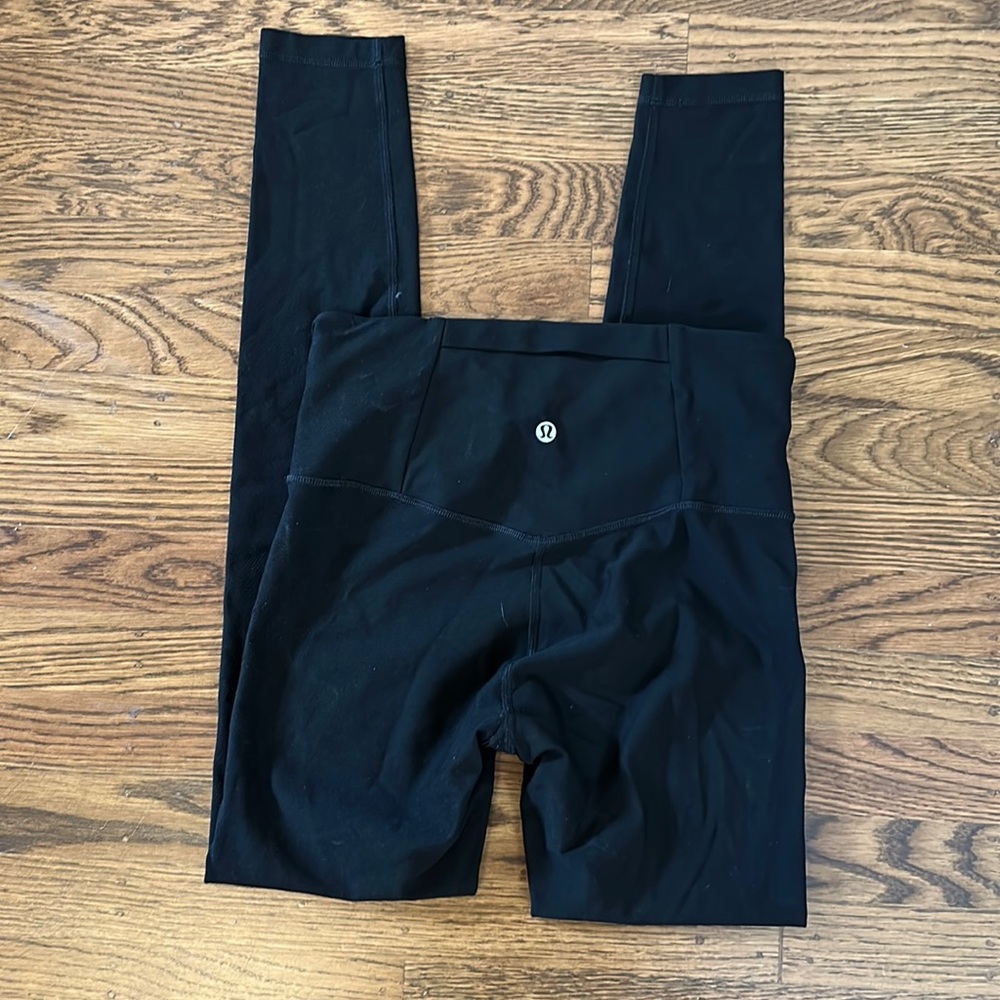 Black Lululemon leggings, size 6